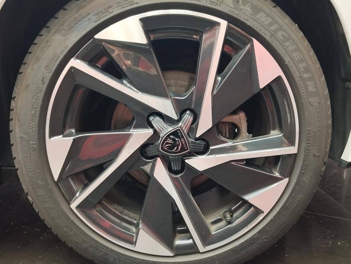 peugeot-308-sw-2022-diesel-1499cc