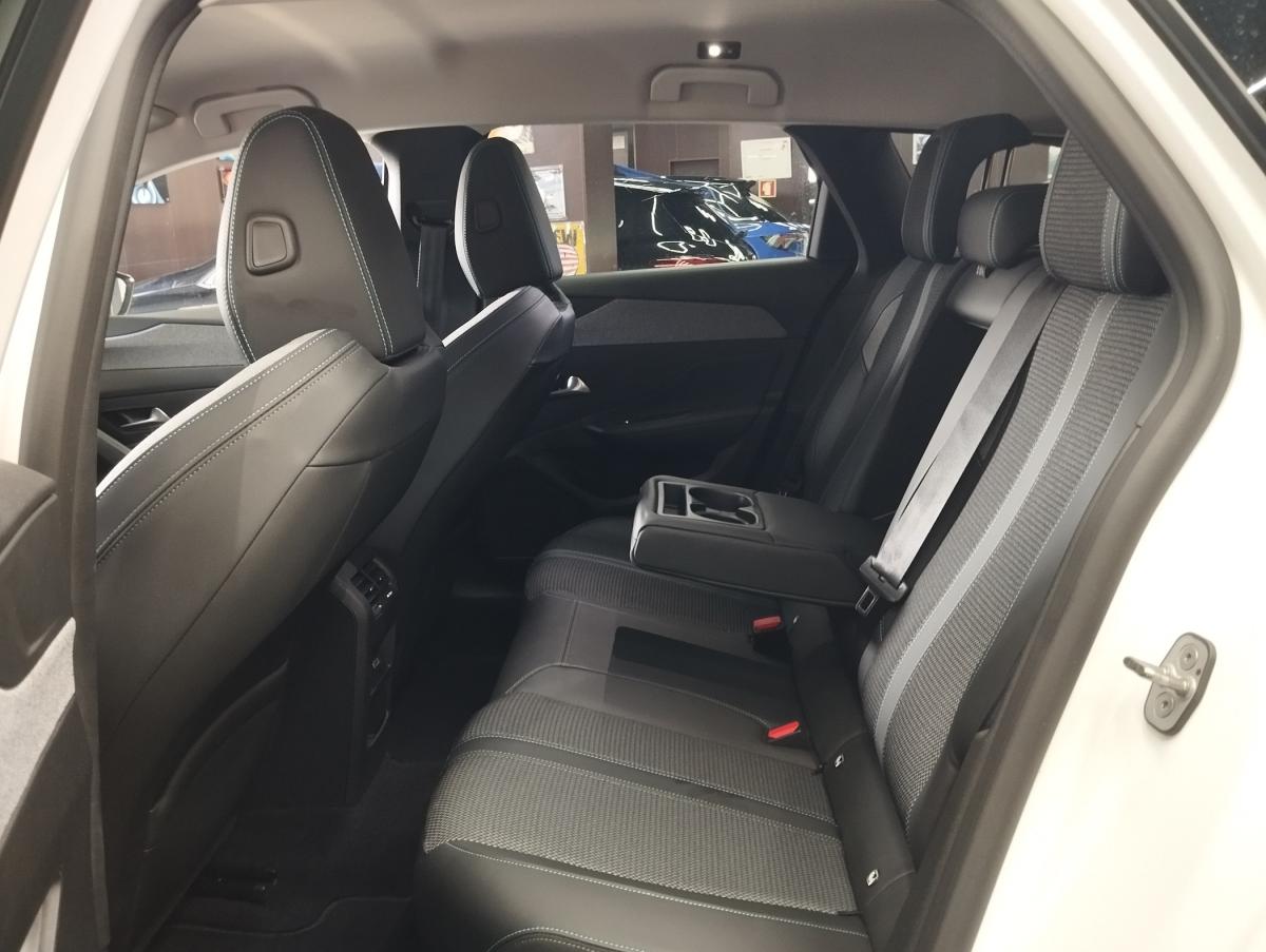 peugeot-308-sw-2022-diesel-1499cc