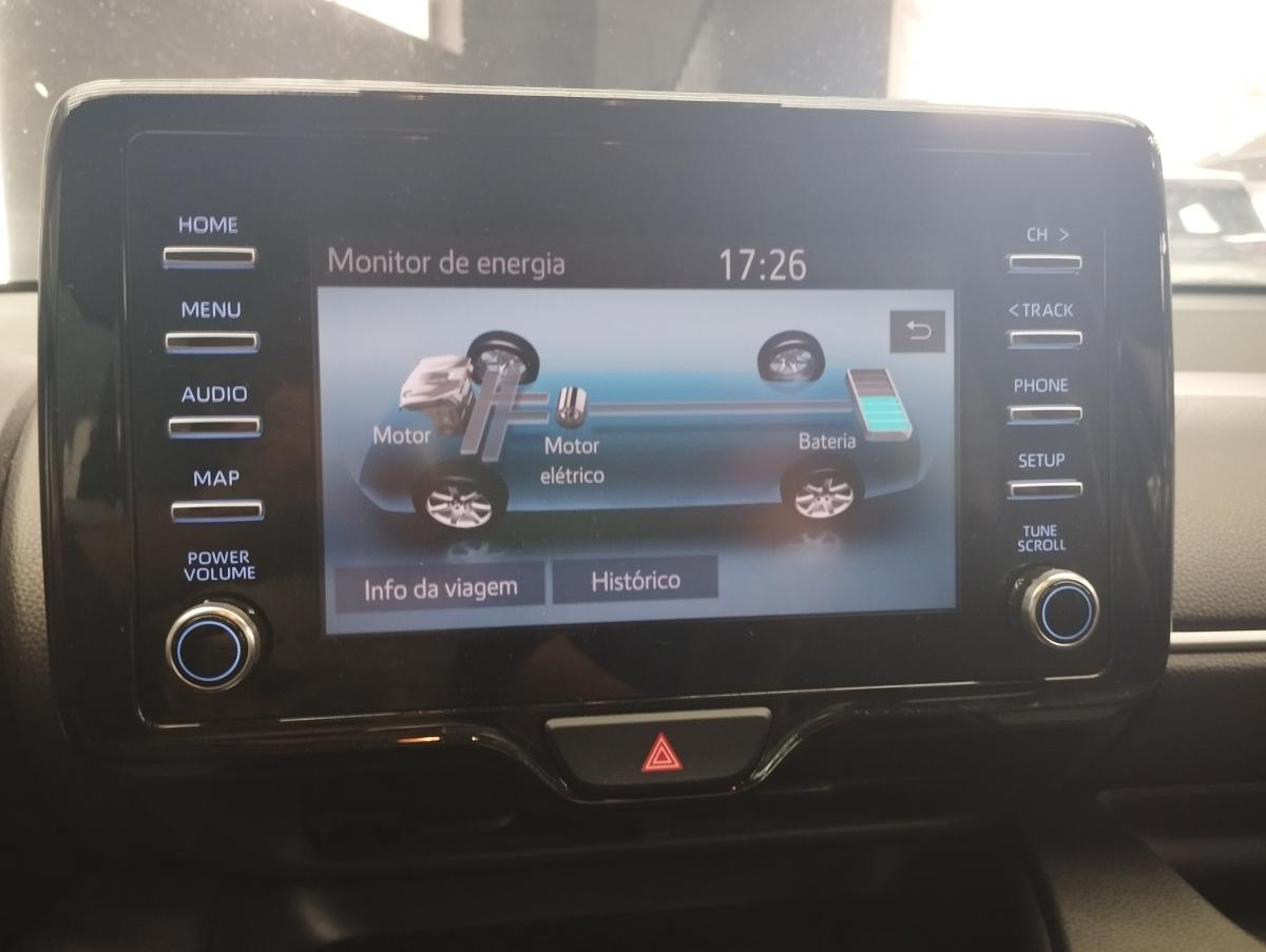 toyota-yaris-2022-hibrido-a-gasolina-1490cc