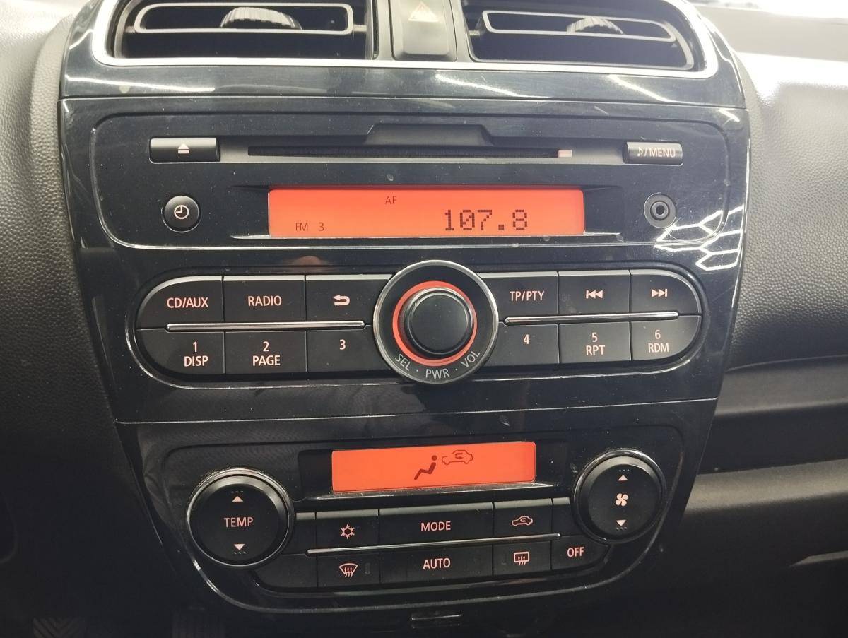 mitsubishi-space-star-2014-gasolina-1193cc