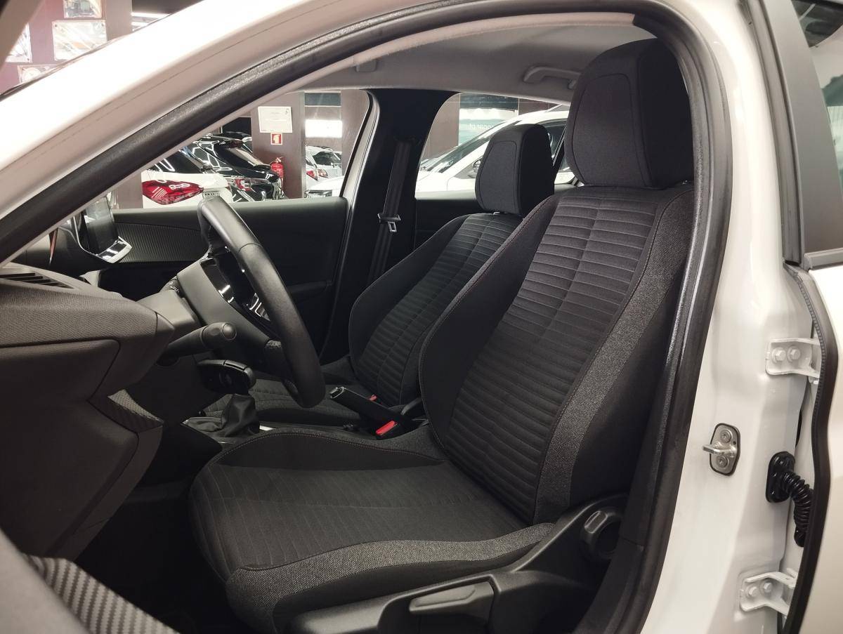 peugeot-208-2022-diesel-1499cc