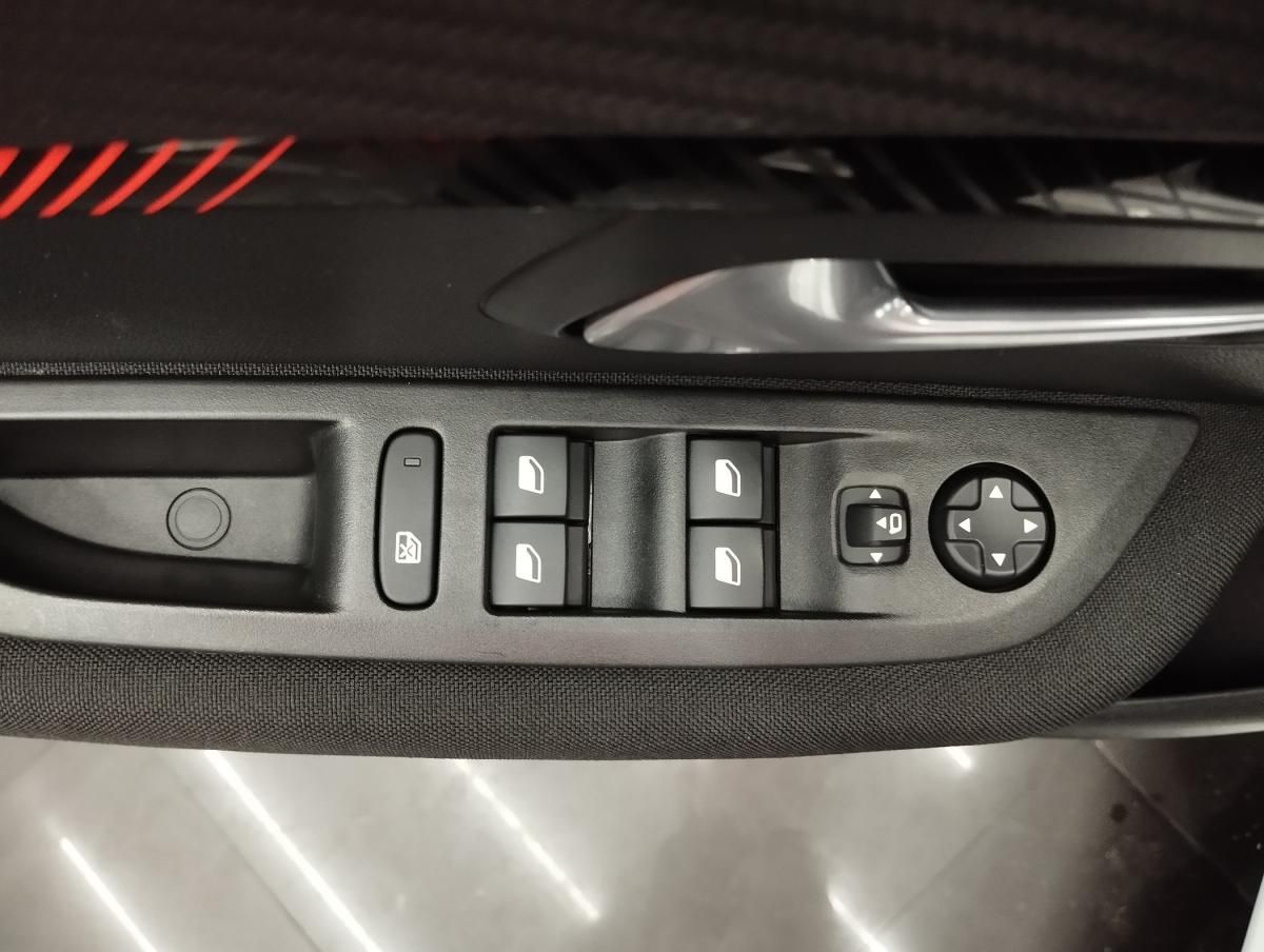 peugeot-208-2022-diesel-1499cc
