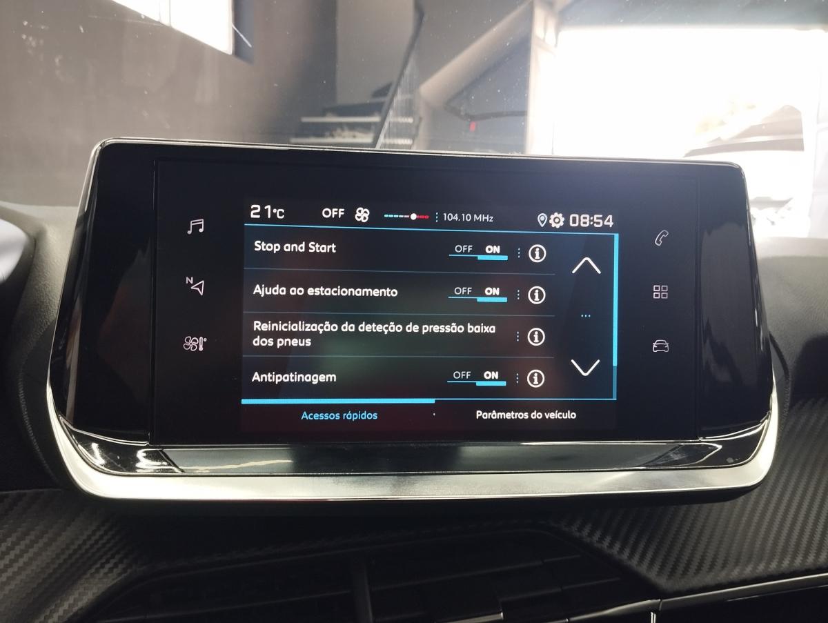 peugeot-208-2022-diesel-1499cc