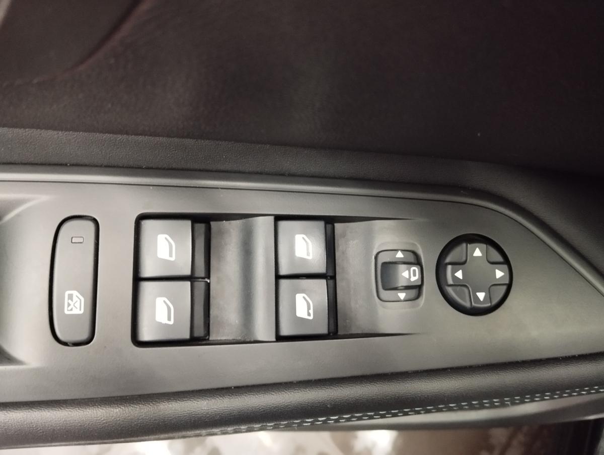 peugeot-3008-2021-diesel-1499cc