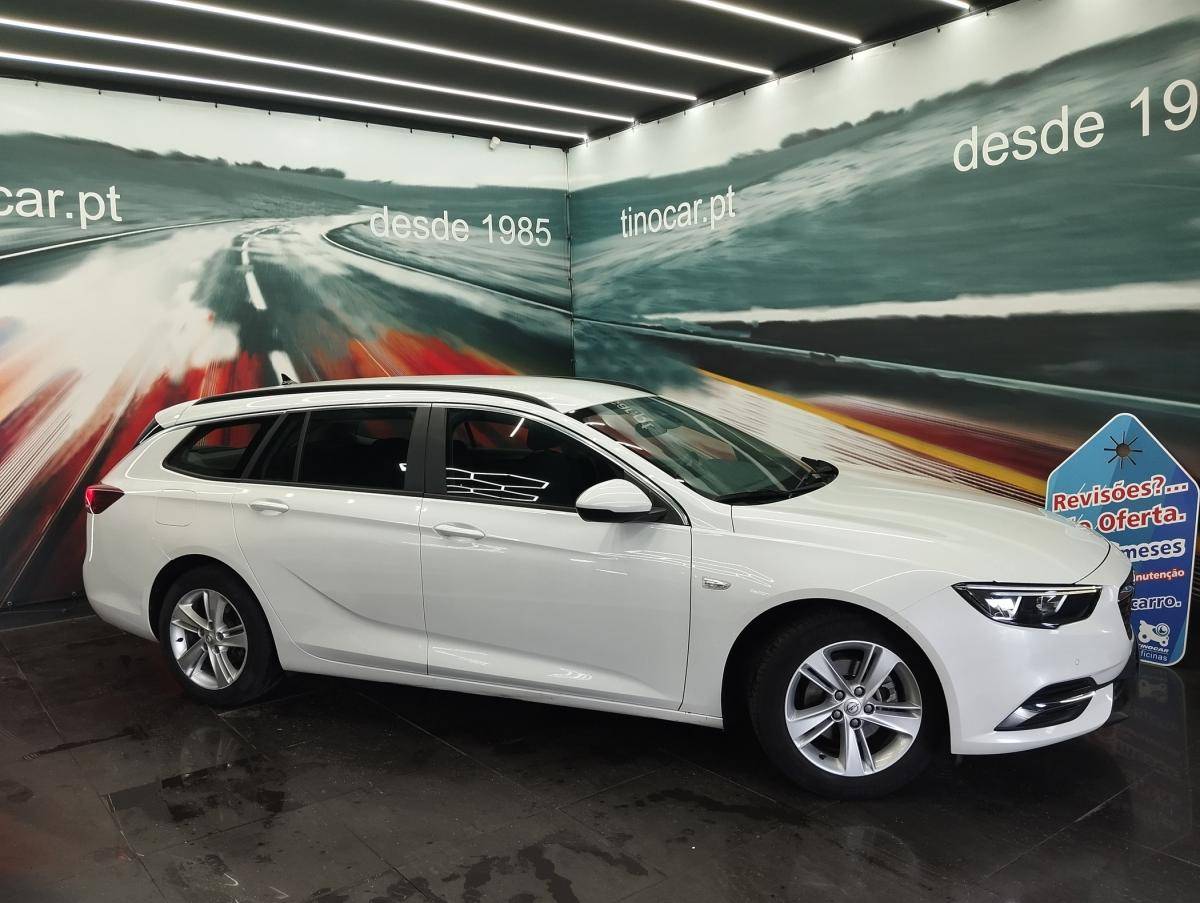 opel-insignia-sports-tourer-2019-diesel-1598cc