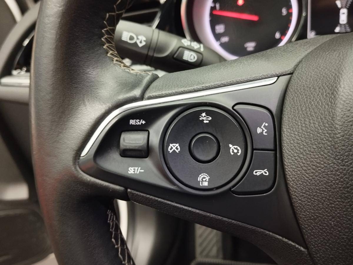 opel-insignia-sports-tourer-2019-diesel-1598cc