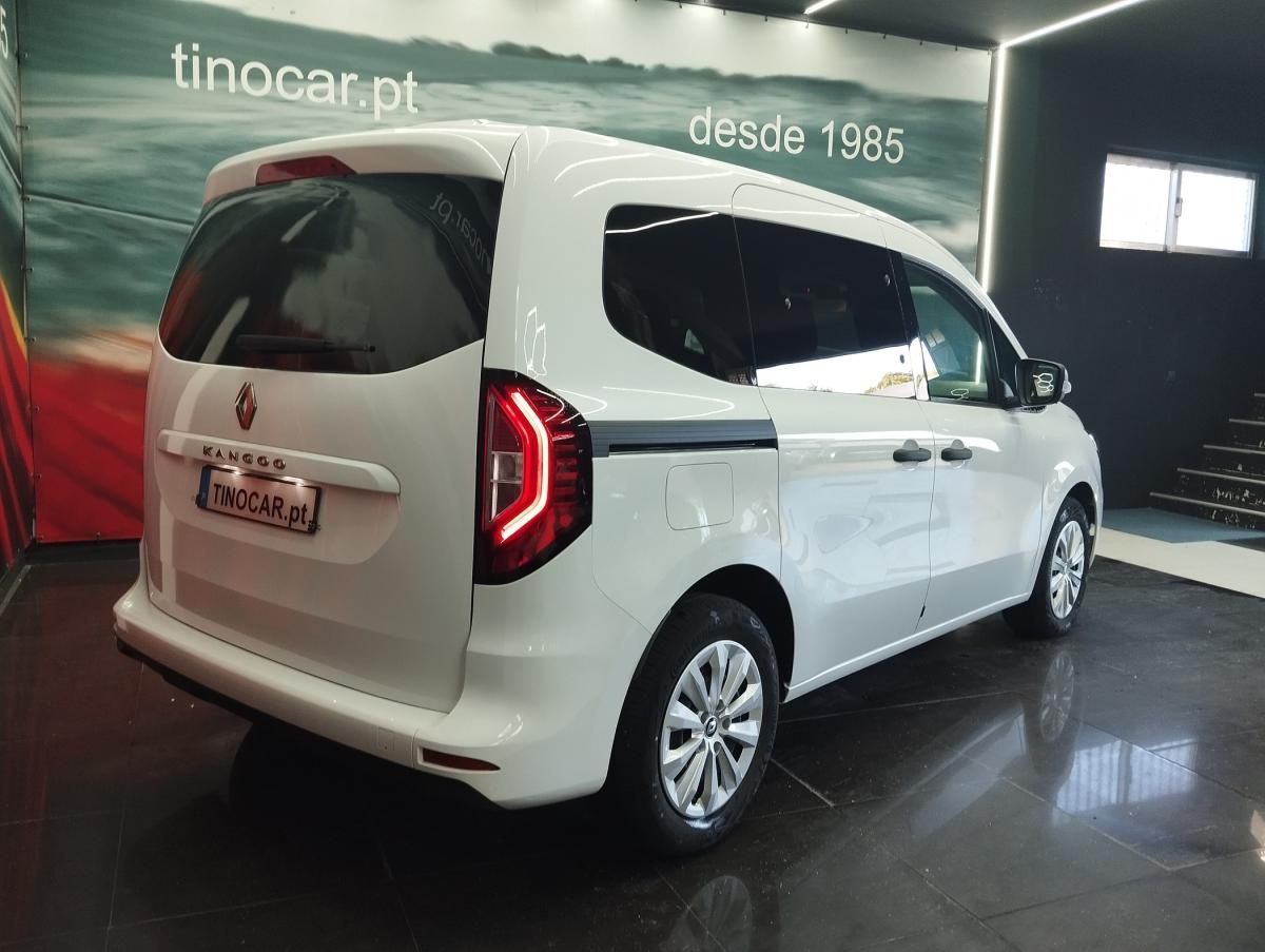 renault-kangoo-2024-diesel-1461cc