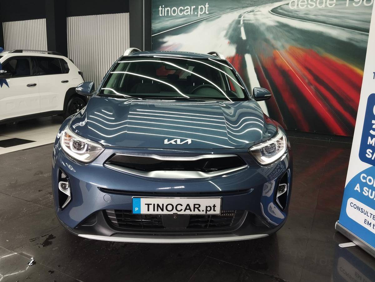 kia-stonic-2025-gasolina-998cc