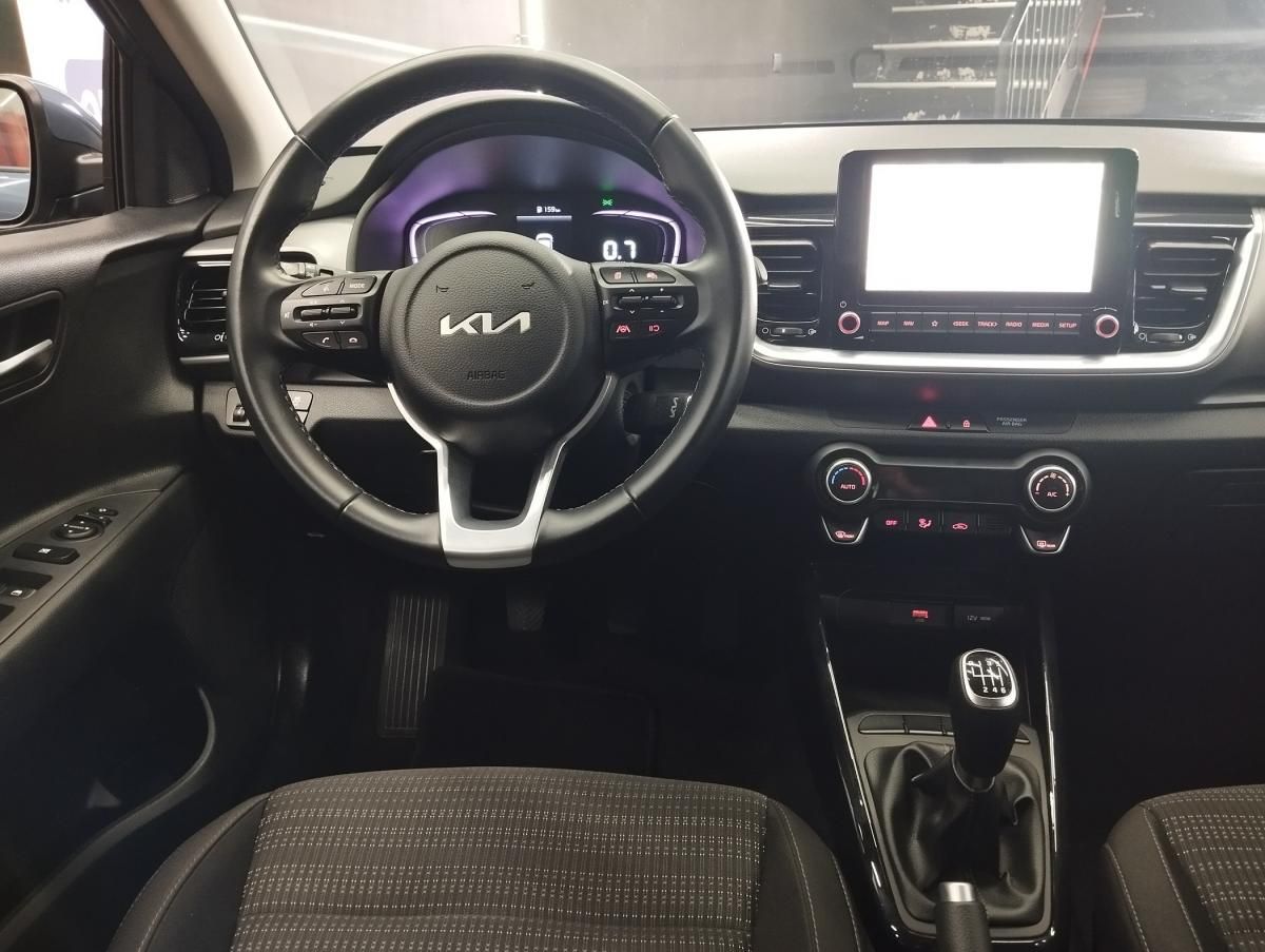 kia-stonic-2025-gasolina-998cc