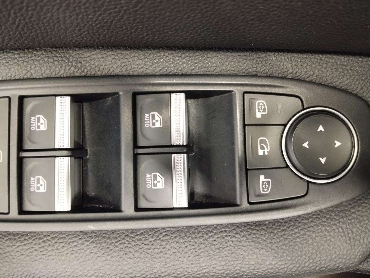renault-captur-2023-gpl-999cc