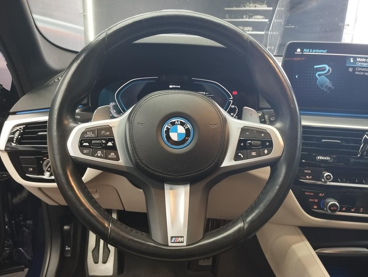 bmw-serie-5-2023-hibrido-a-gasolina-1998cc