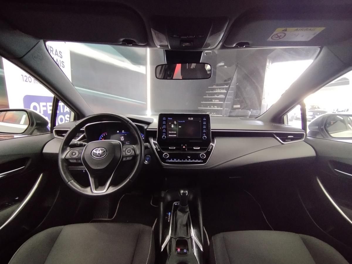 toyota-corolla-2022-hibrido-a-gasolina-1798cc