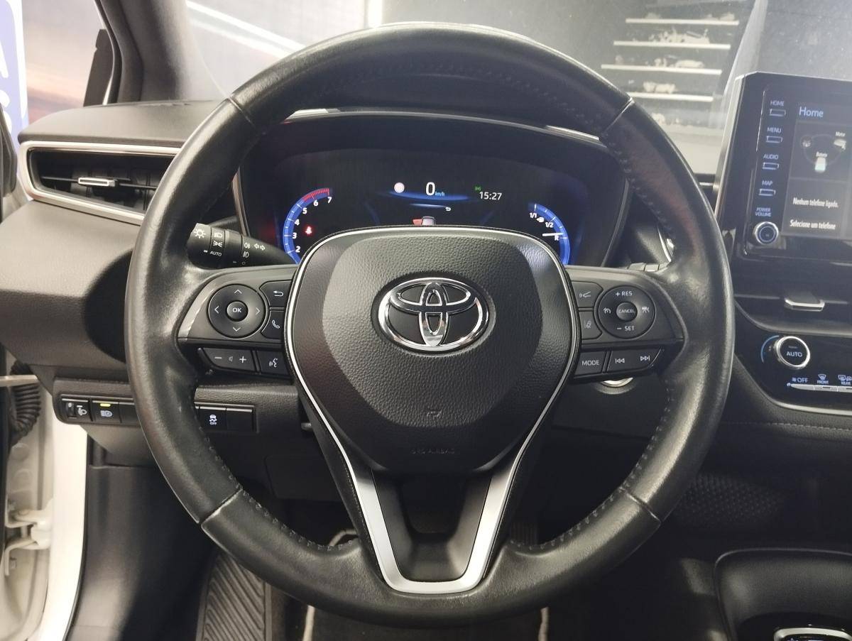 toyota-corolla-2022-hibrido-a-gasolina-1798cc