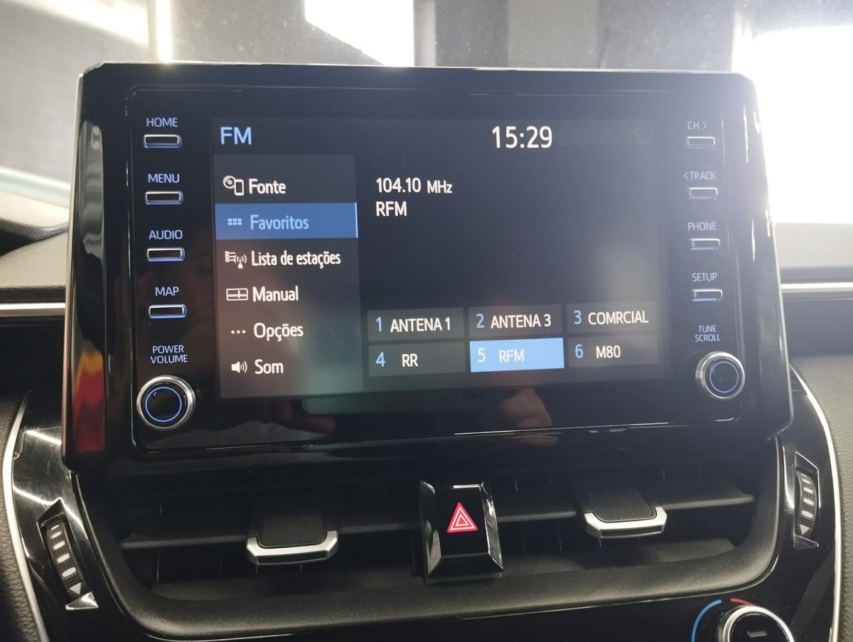 toyota-corolla-2022-hibrido-a-gasolina-1798cc