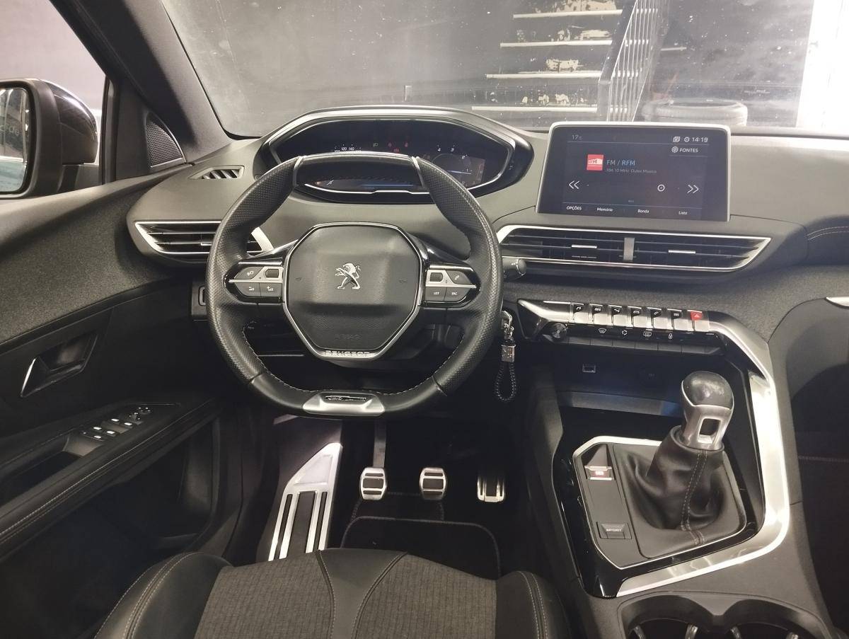 peugeot-5008-2019-diesel-1499cc