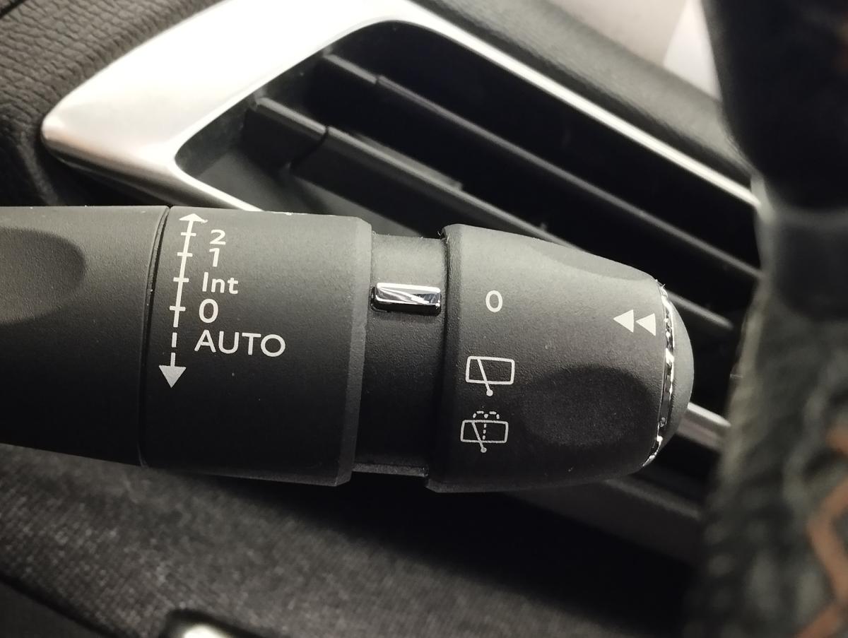 peugeot-5008-2019-diesel-1499cc