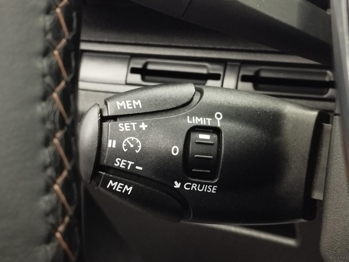 peugeot-5008-2019-diesel-1499cc