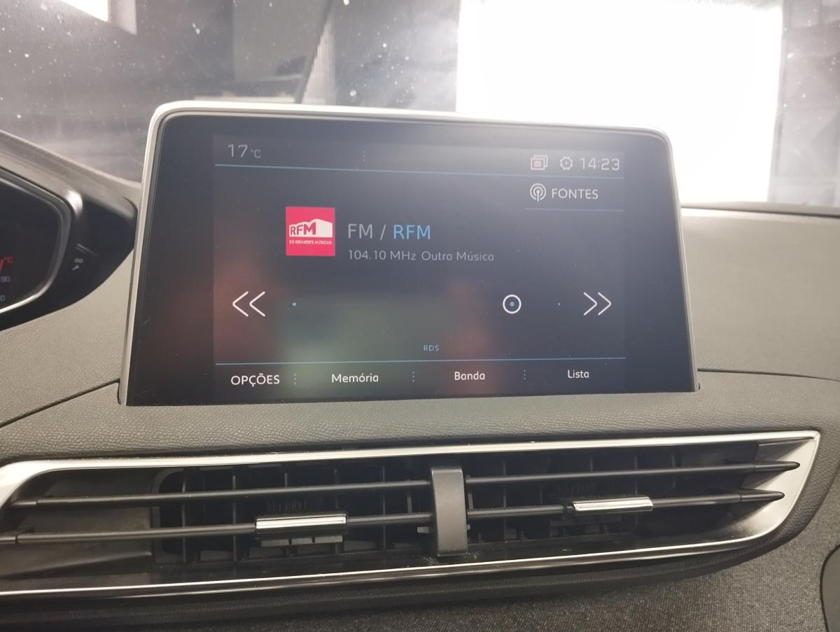 peugeot-5008-2019-diesel-1499cc