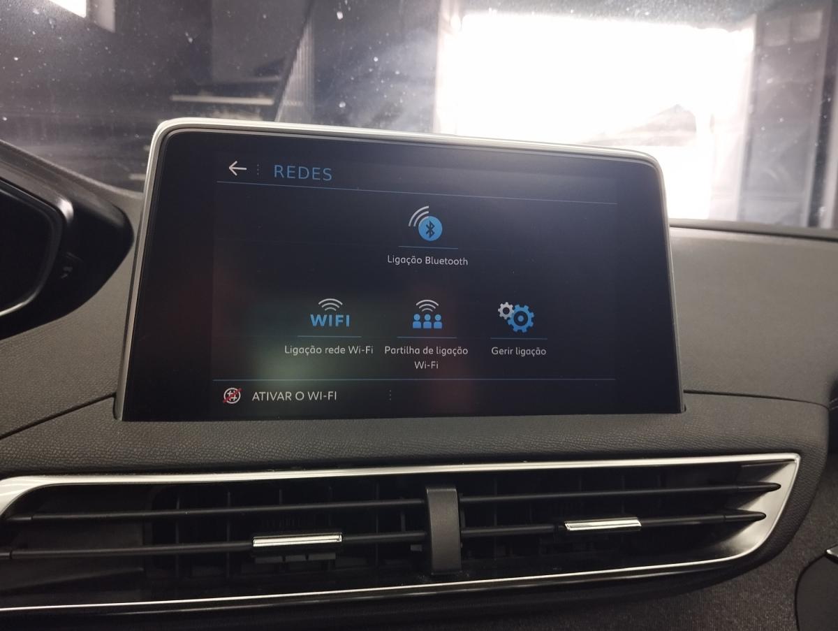 peugeot-5008-2019-diesel-1499cc