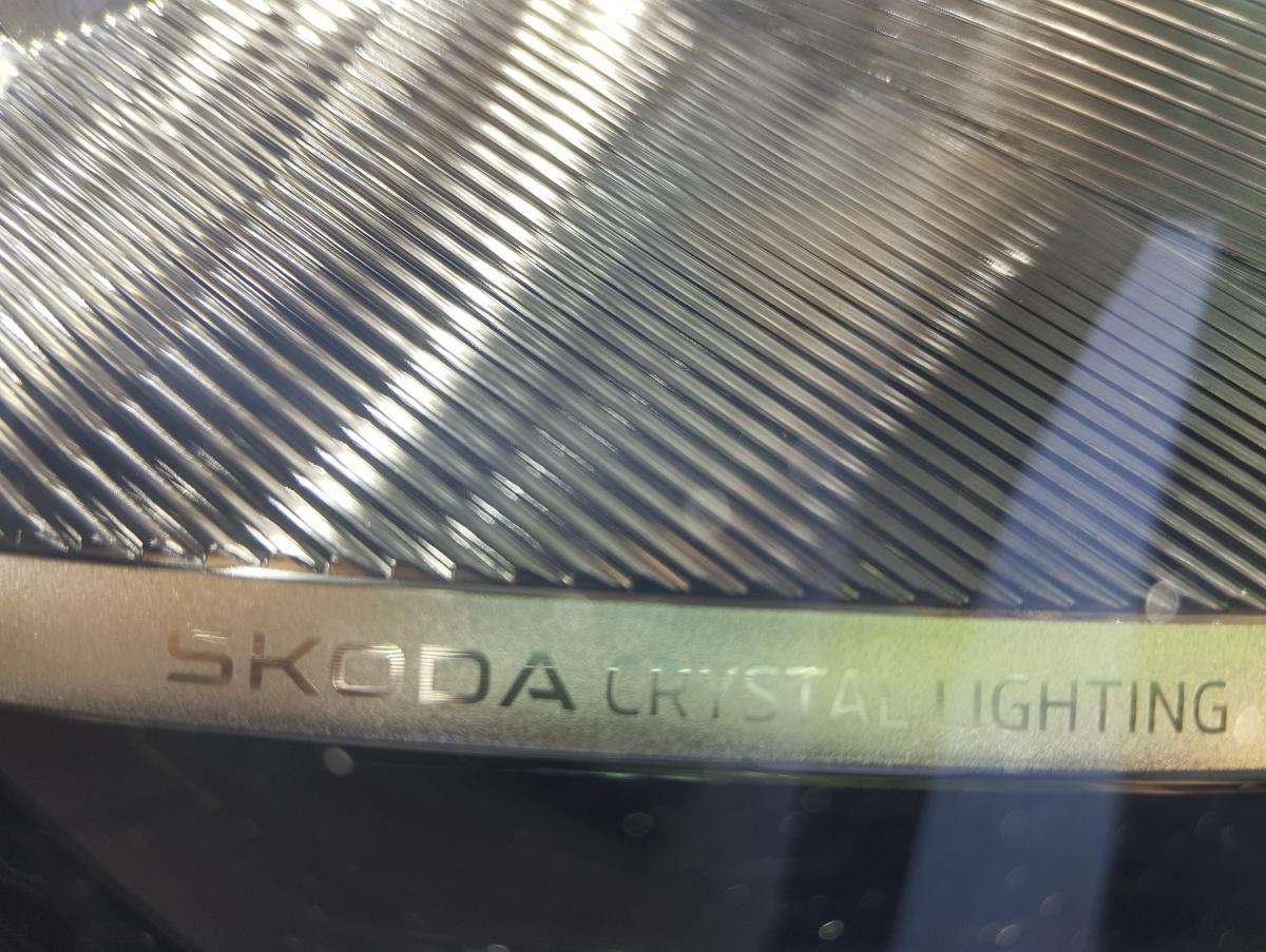 skoda-kamiq-2024-gasolina-999cc