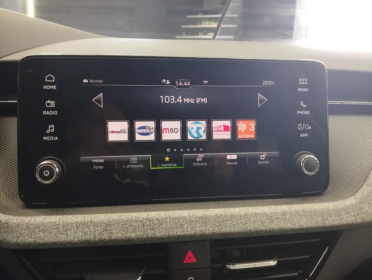 skoda-kamiq-2024-gasolina-999cc