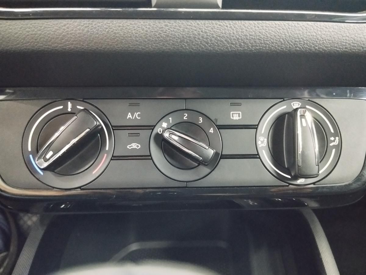 skoda-kamiq-2024-gasolina-999cc