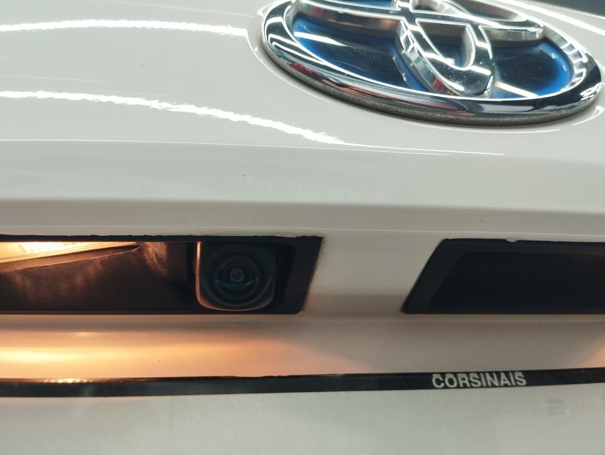 toyota-corolla-2022-hibrido-a-gasolina-1798cc