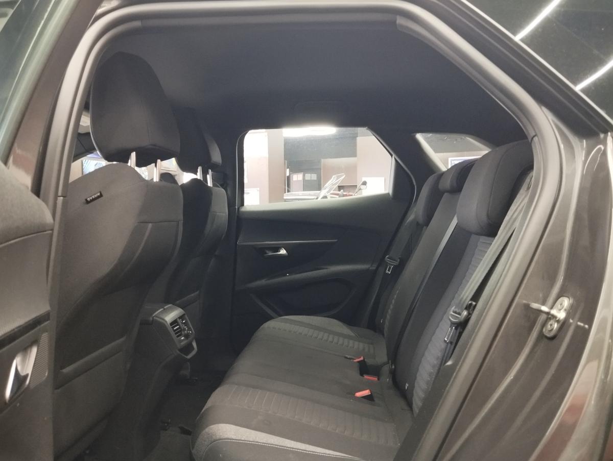 peugeot-3008-2023-diesel-1499cc