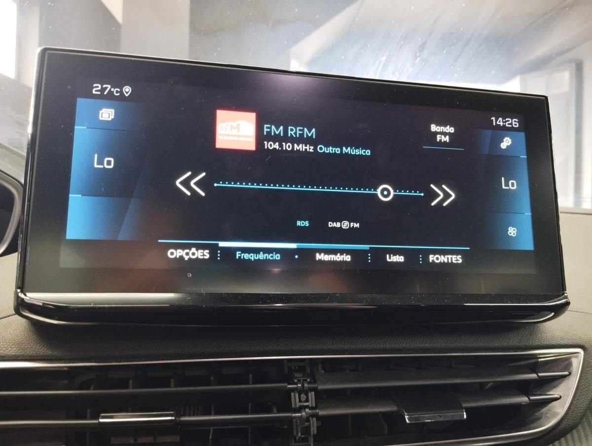 peugeot-3008-2023-diesel-1499cc