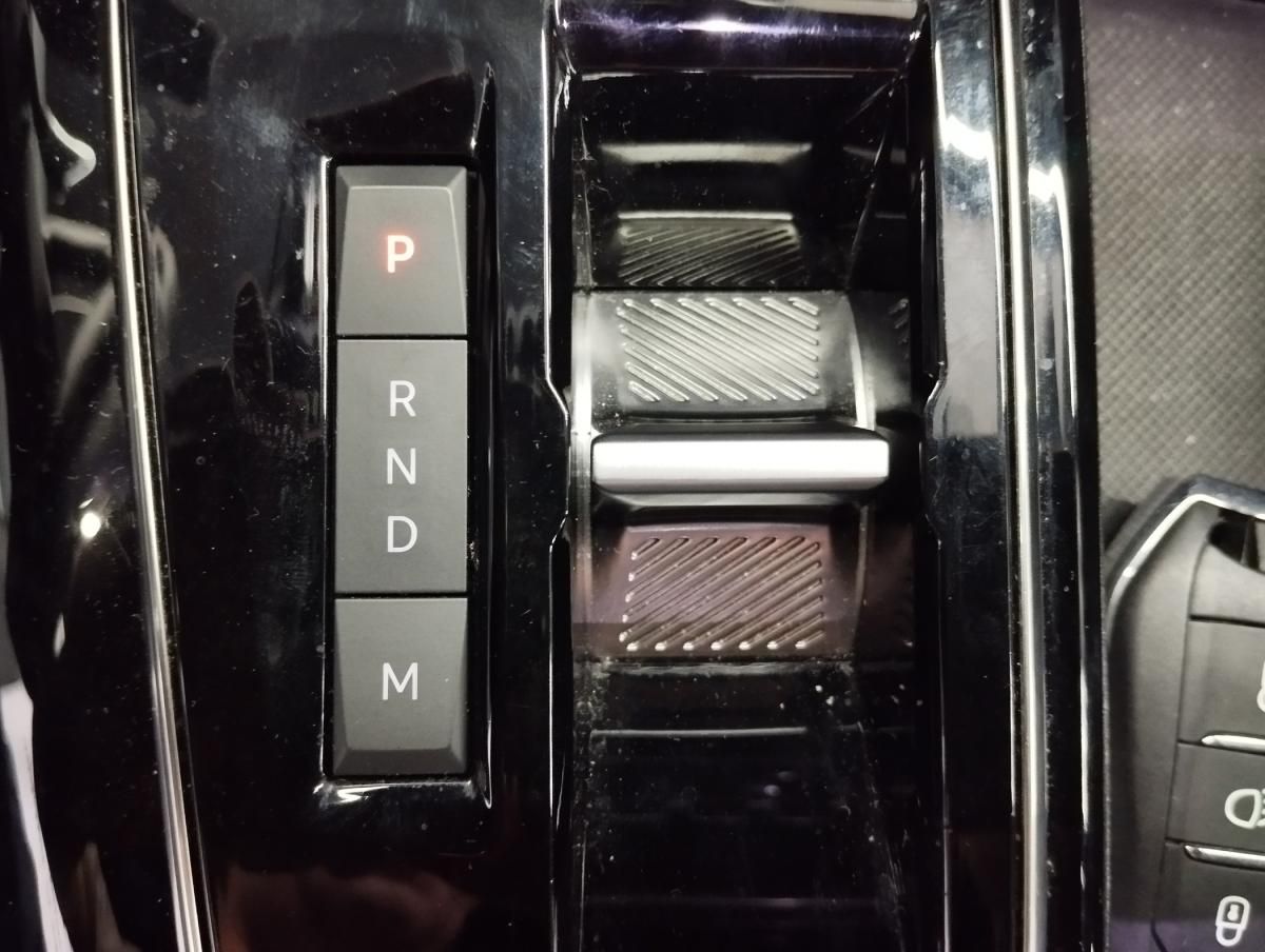 peugeot-3008-2023-diesel-1499cc