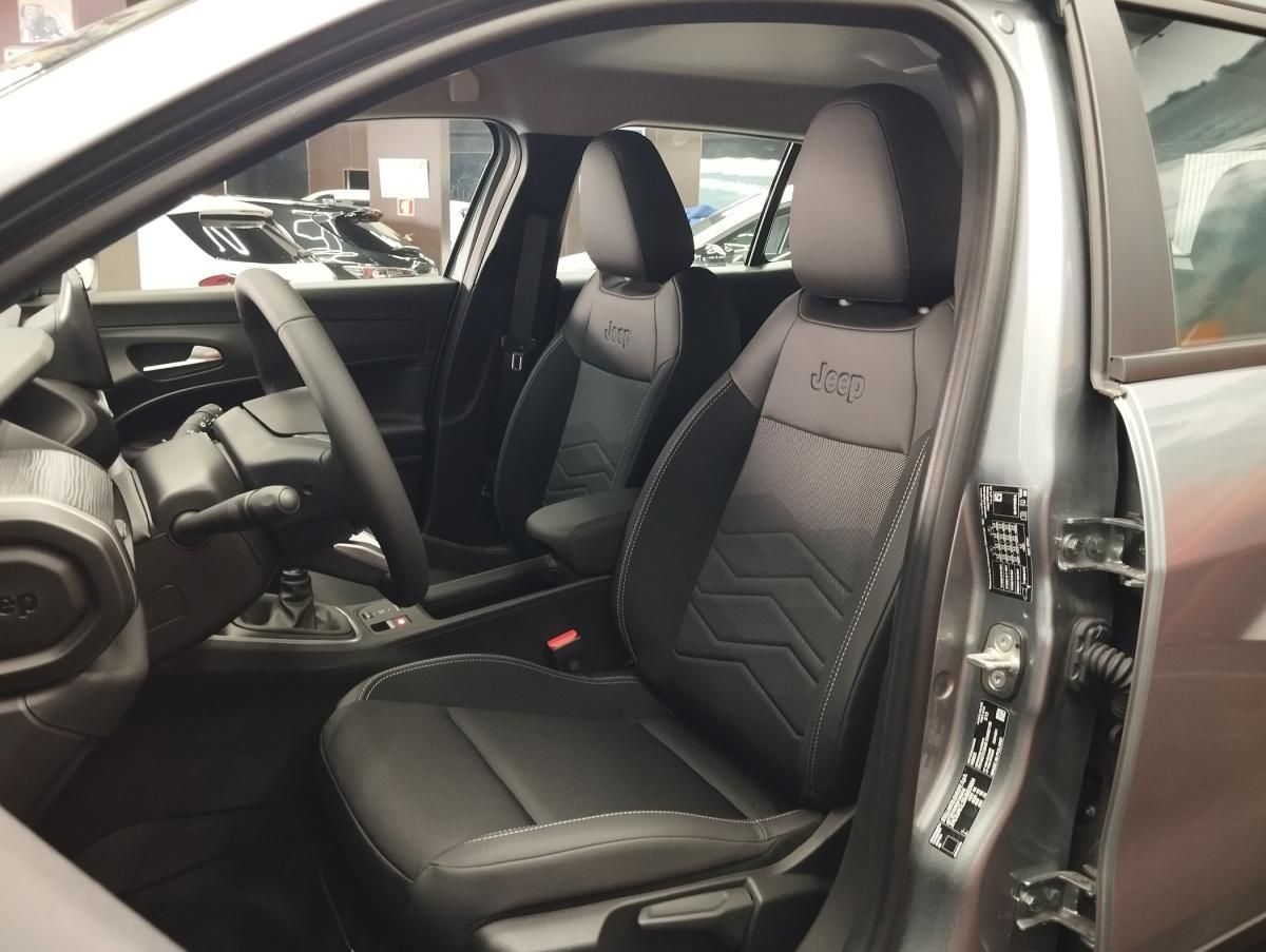 jeep-avenger-2025-gasolina-1199cc