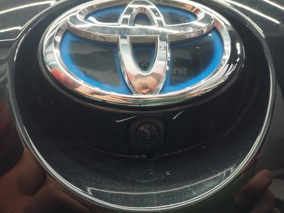 toyota-corolla-2022-hibrido-a-gasolina-1798cc