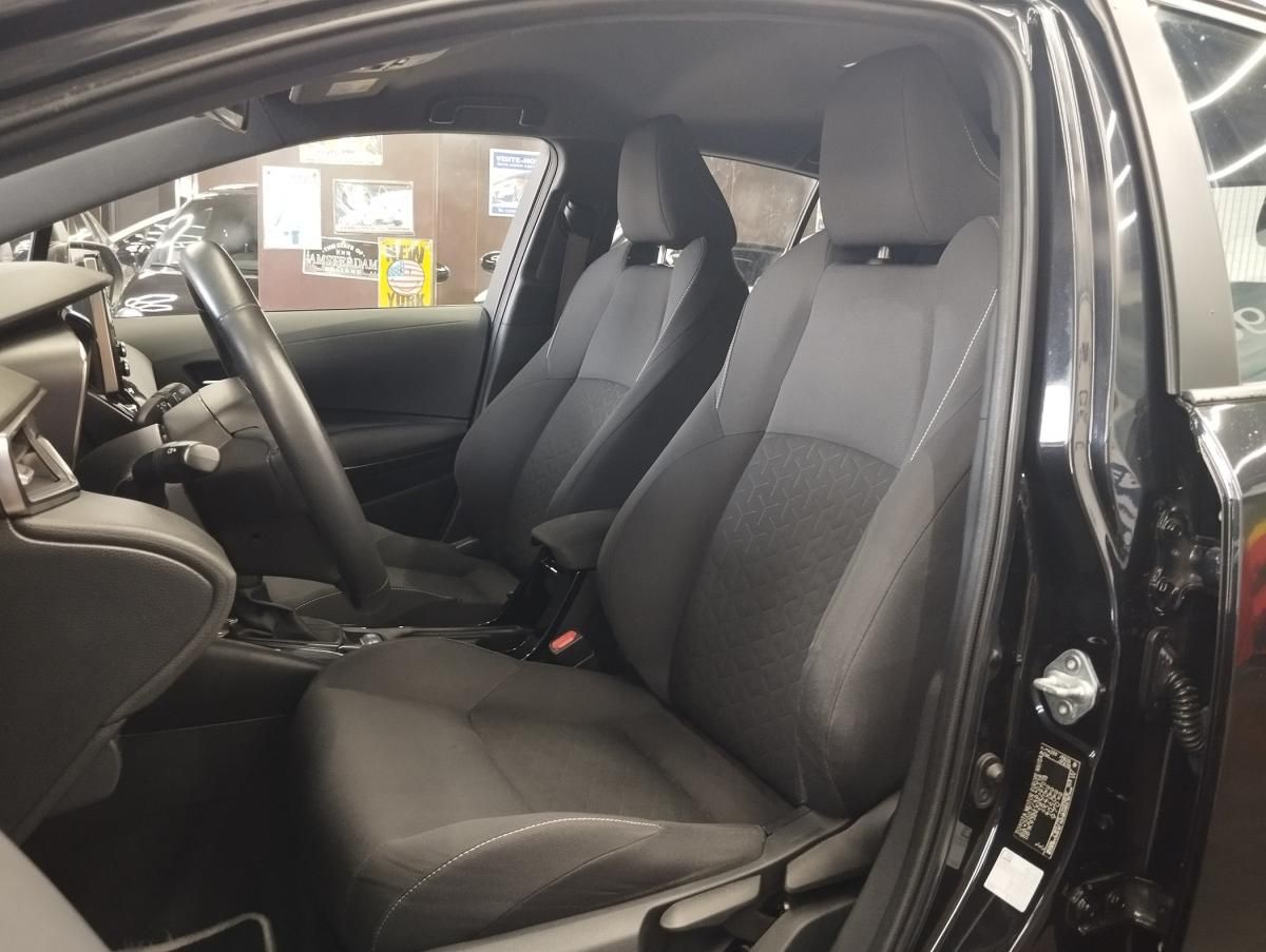 toyota-corolla-2022-hibrido-a-gasolina-1798cc