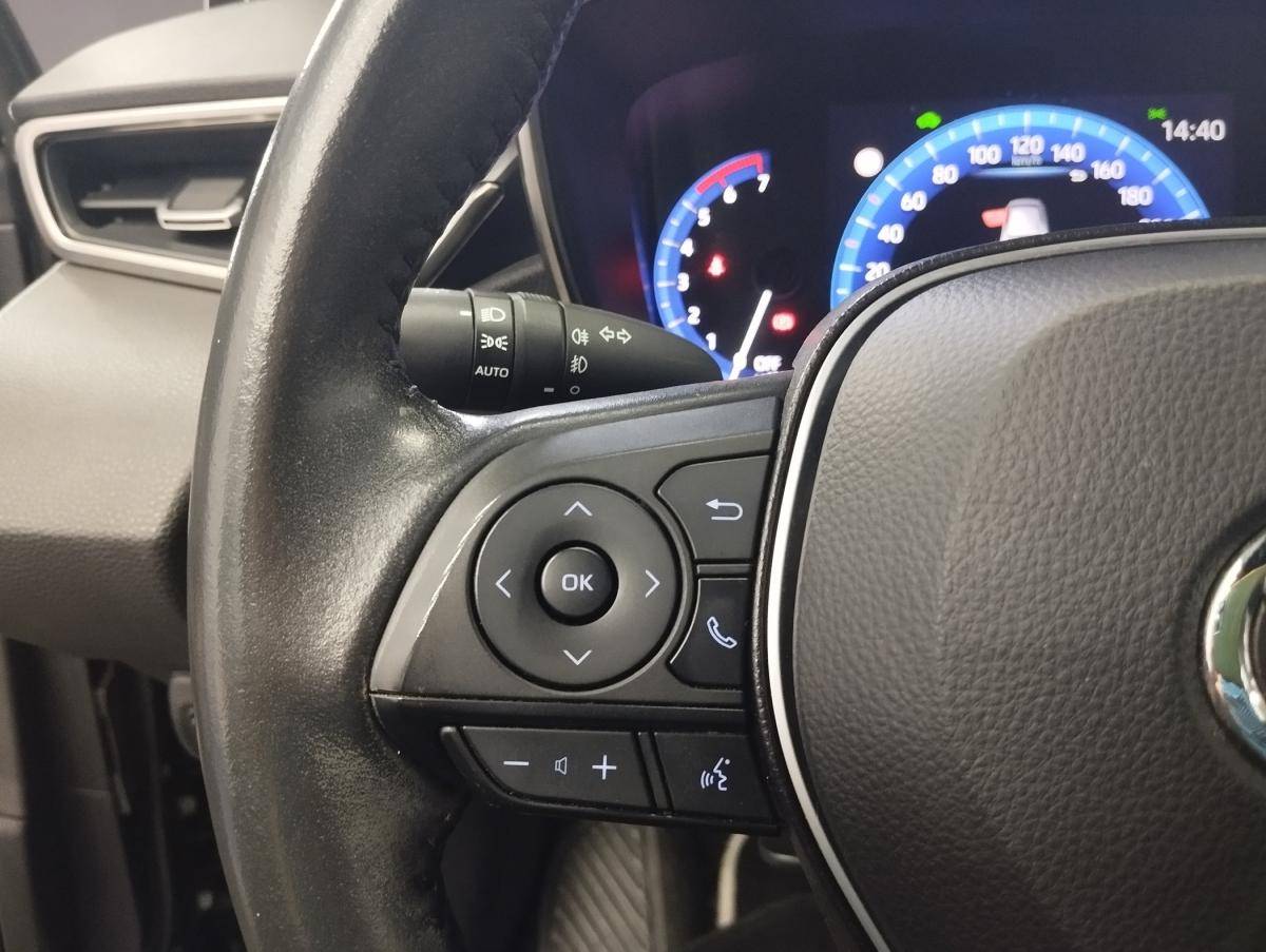 toyota-corolla-2022-hibrido-a-gasolina-1798cc