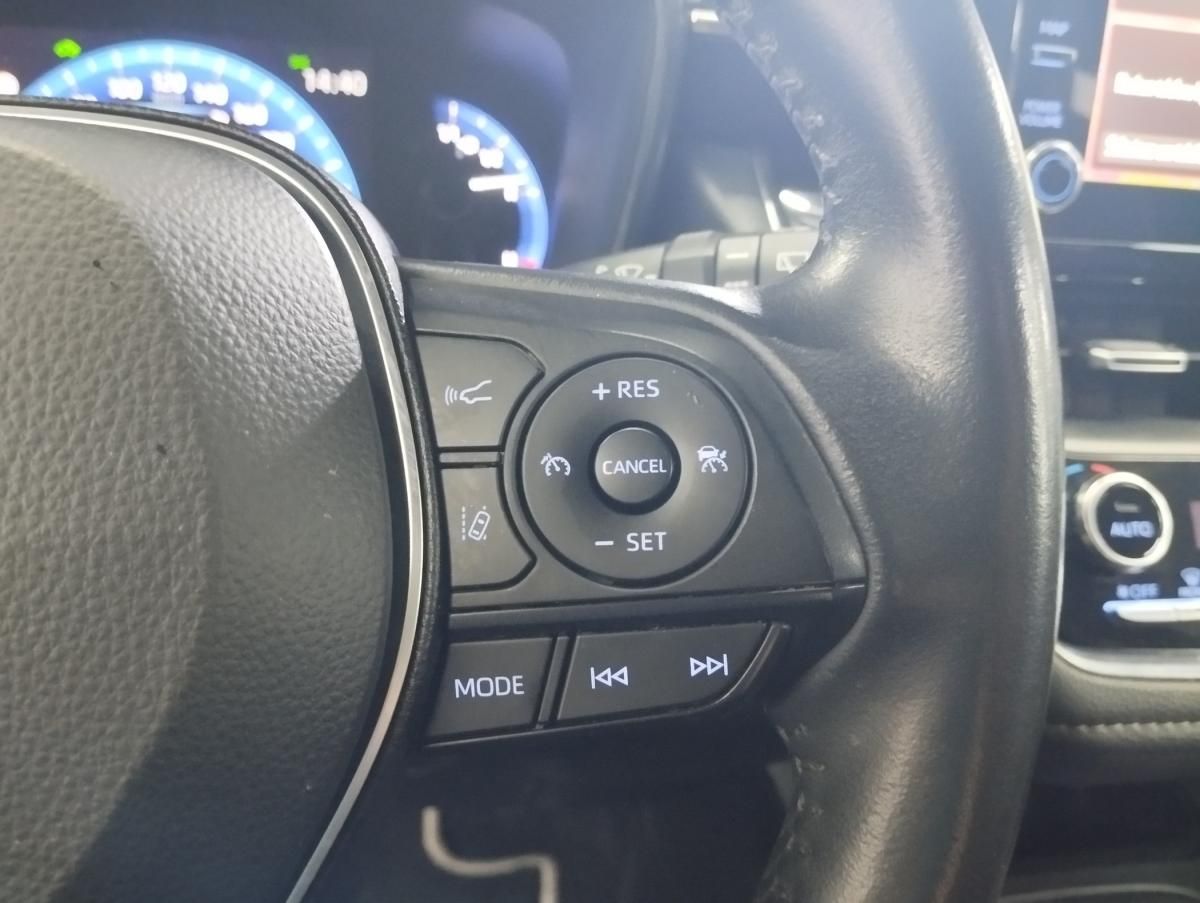 toyota-corolla-2022-hibrido-a-gasolina-1798cc