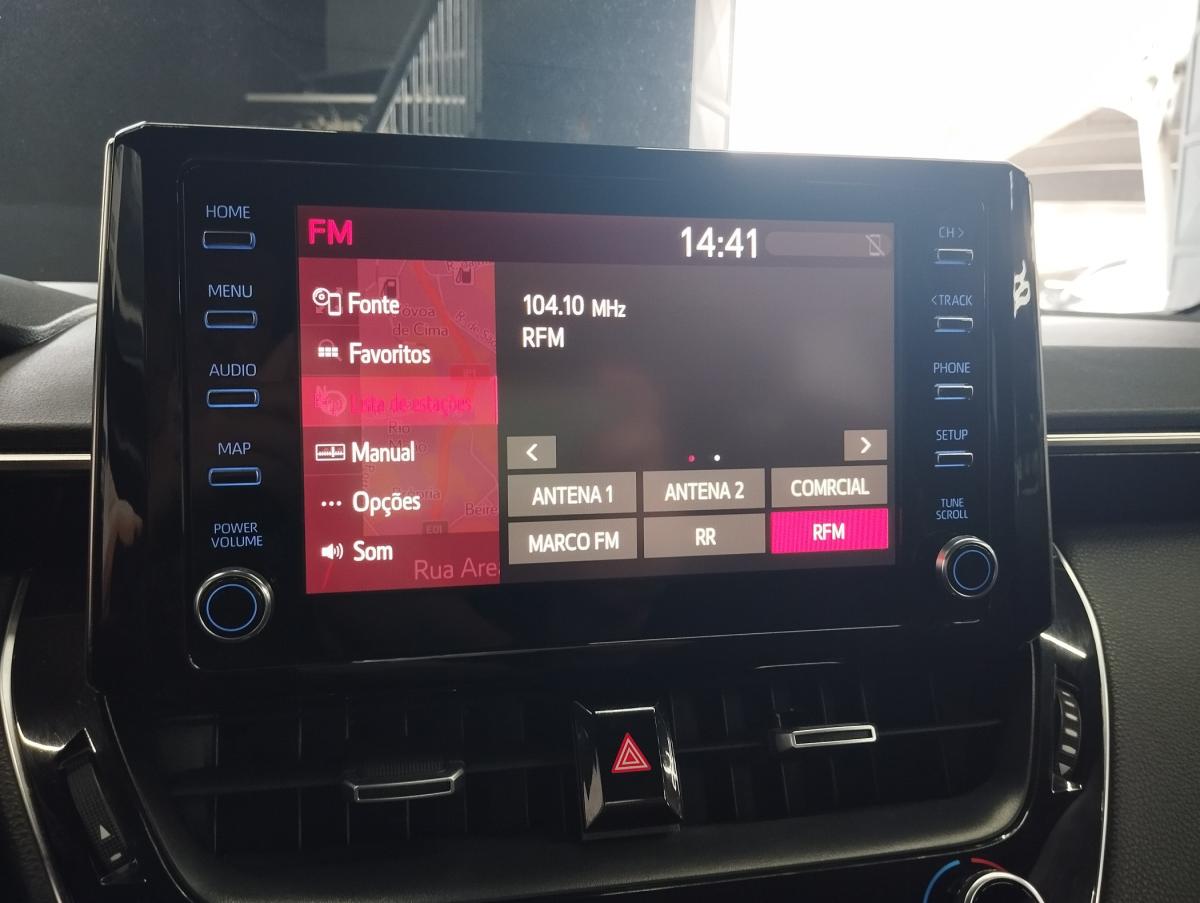toyota-corolla-2022-hibrido-a-gasolina-1798cc