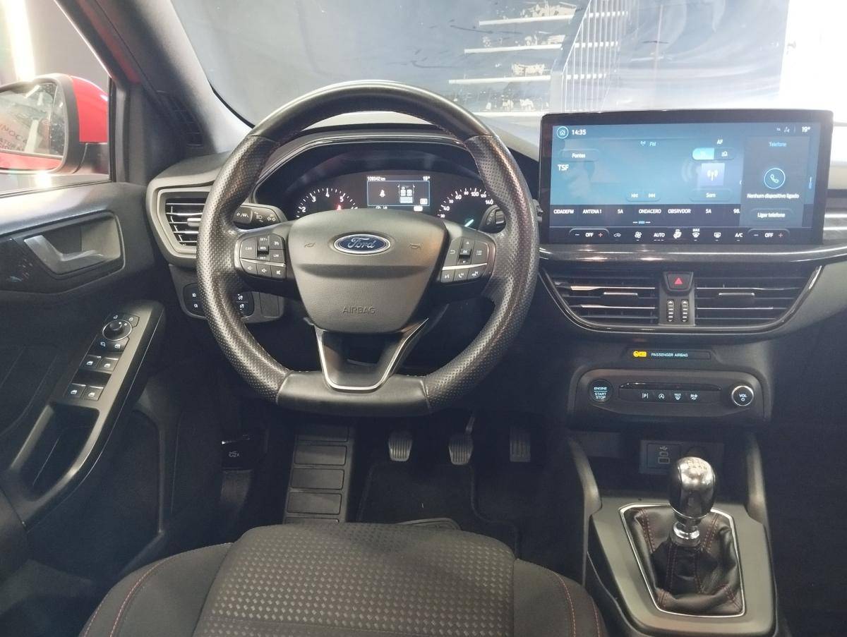 ford-focus-2022-gasolina-998cc