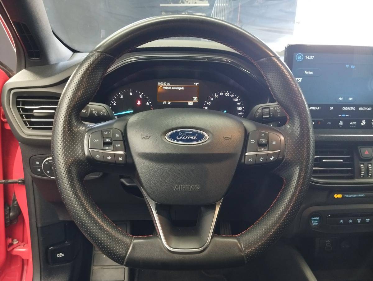 ford-focus-2022-gasolina-998cc