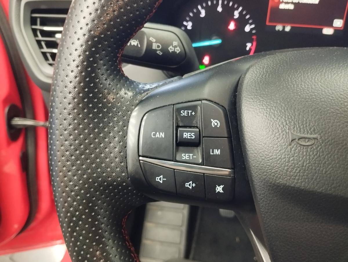 ford-focus-2022-gasolina-998cc