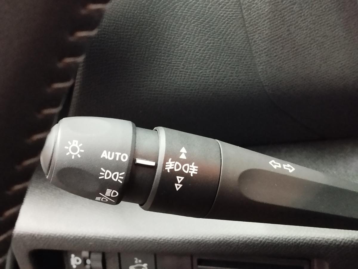 citroen-c4-2024-gasolina-1199cc