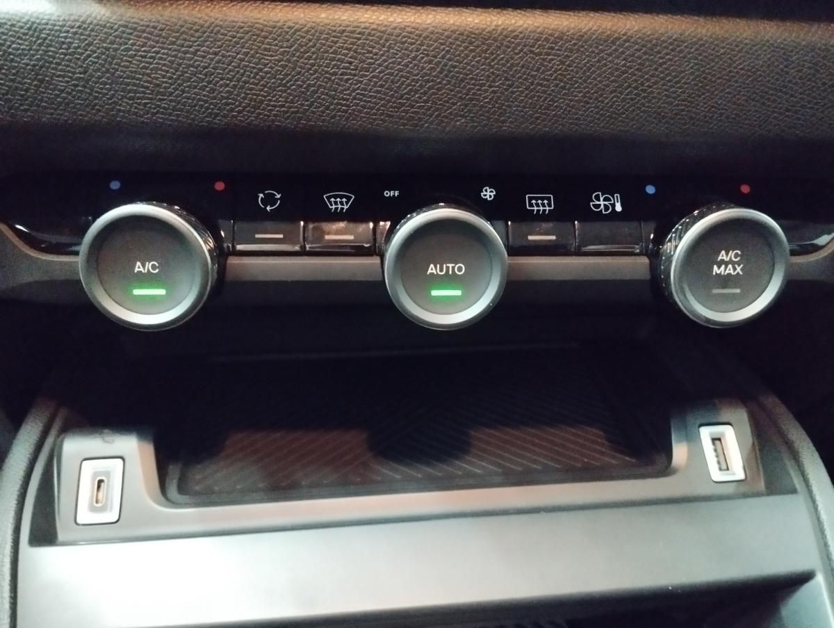citroen-c4-2024-gasolina-1199cc