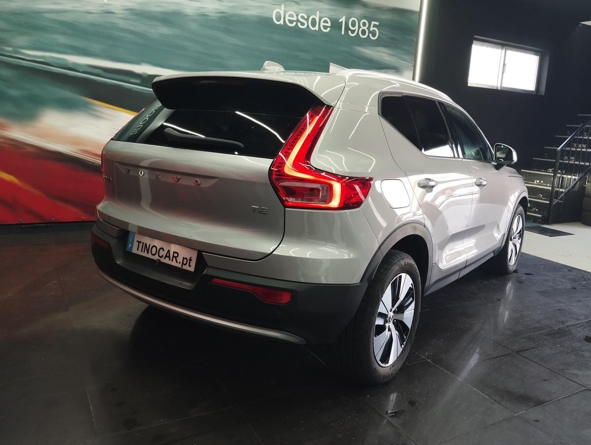volvo-xc40-2023-gasolina-1477cc