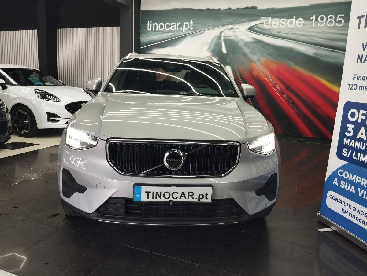 volvo-xc40-2023-gasolina-1477cc