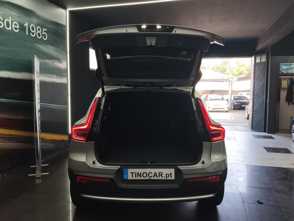 volvo-xc40-2023-gasolina-1477cc