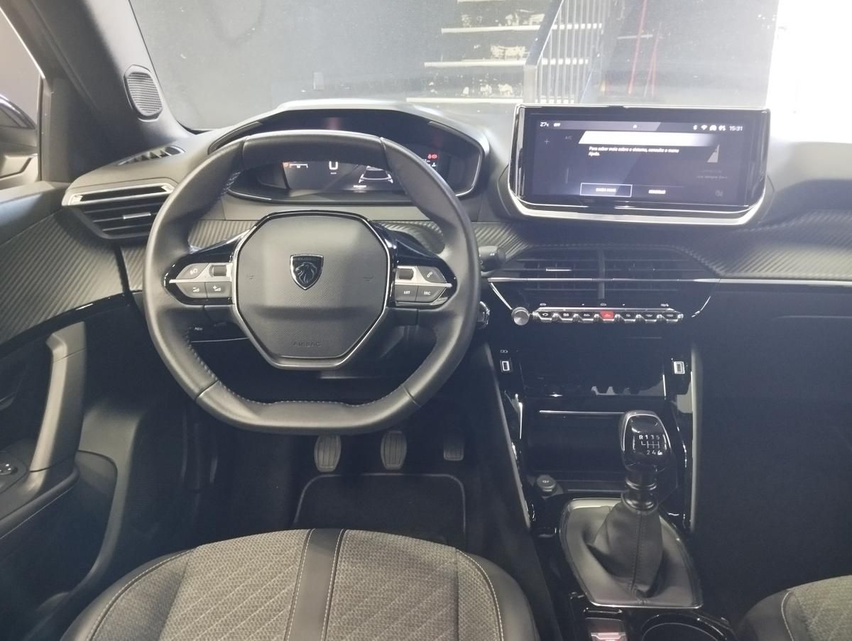 peugeot-2008-2024-gasolina-1199cc