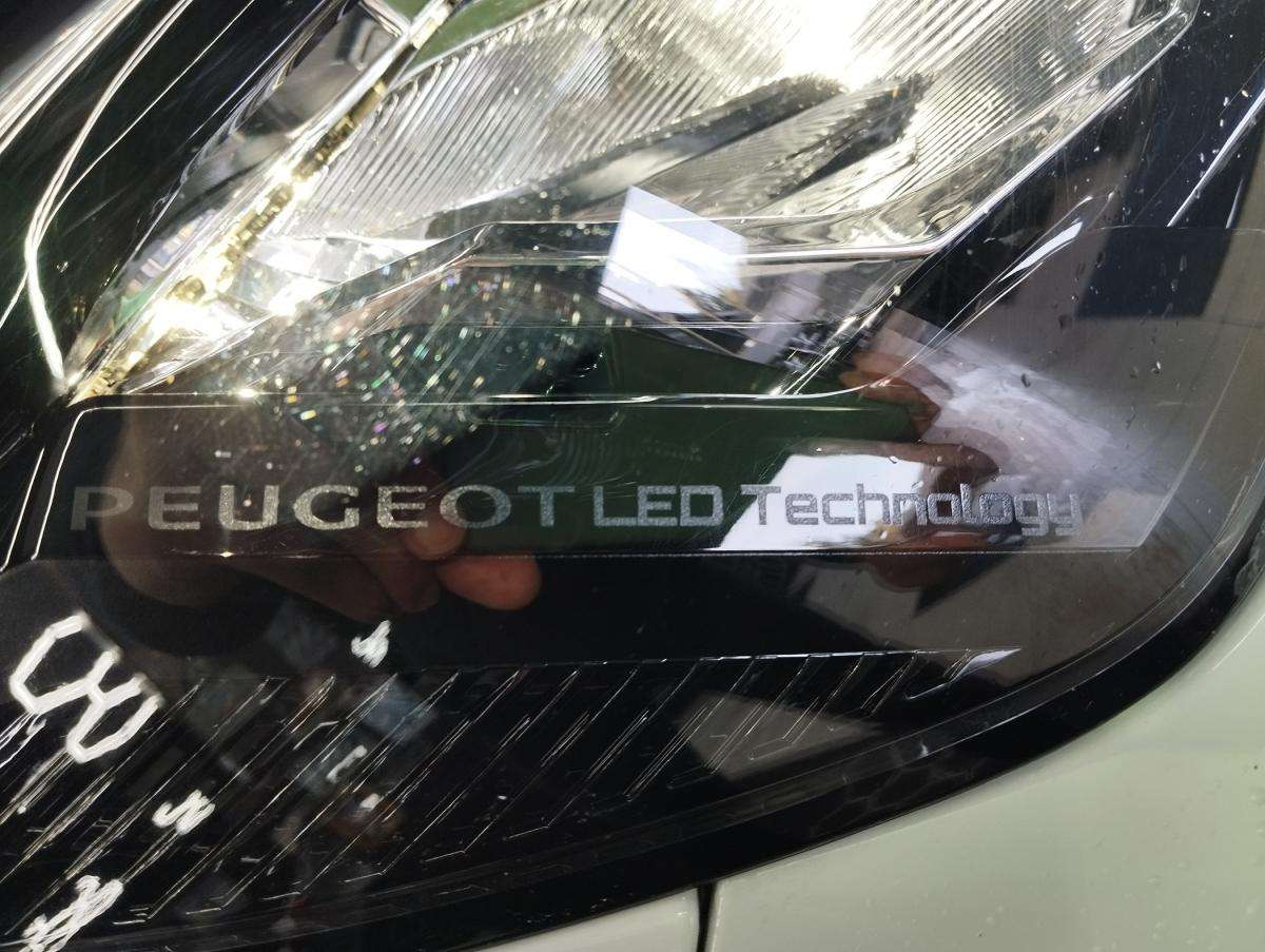 peugeot-2008-2025-gasolina-1199cc