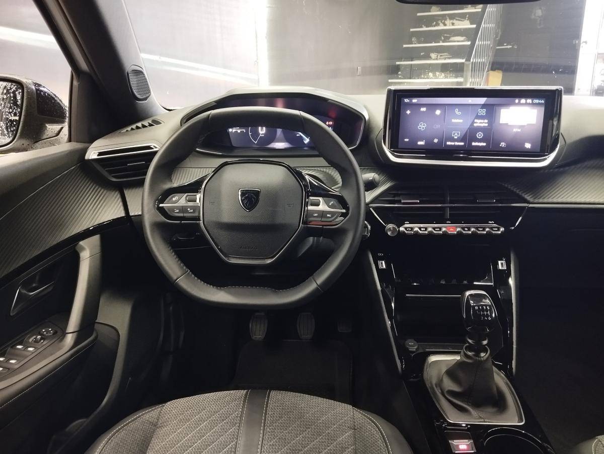 peugeot-2008-2025-gasolina-1199cc