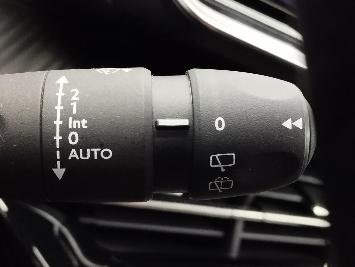 peugeot-2008-2025-gasolina-1199cc