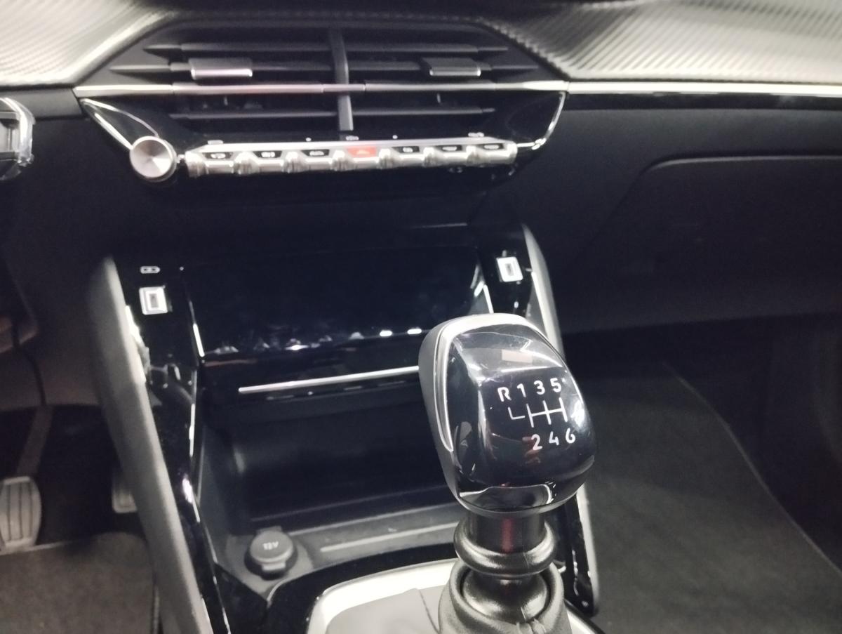 peugeot-2008-2025-gasolina-1199cc
