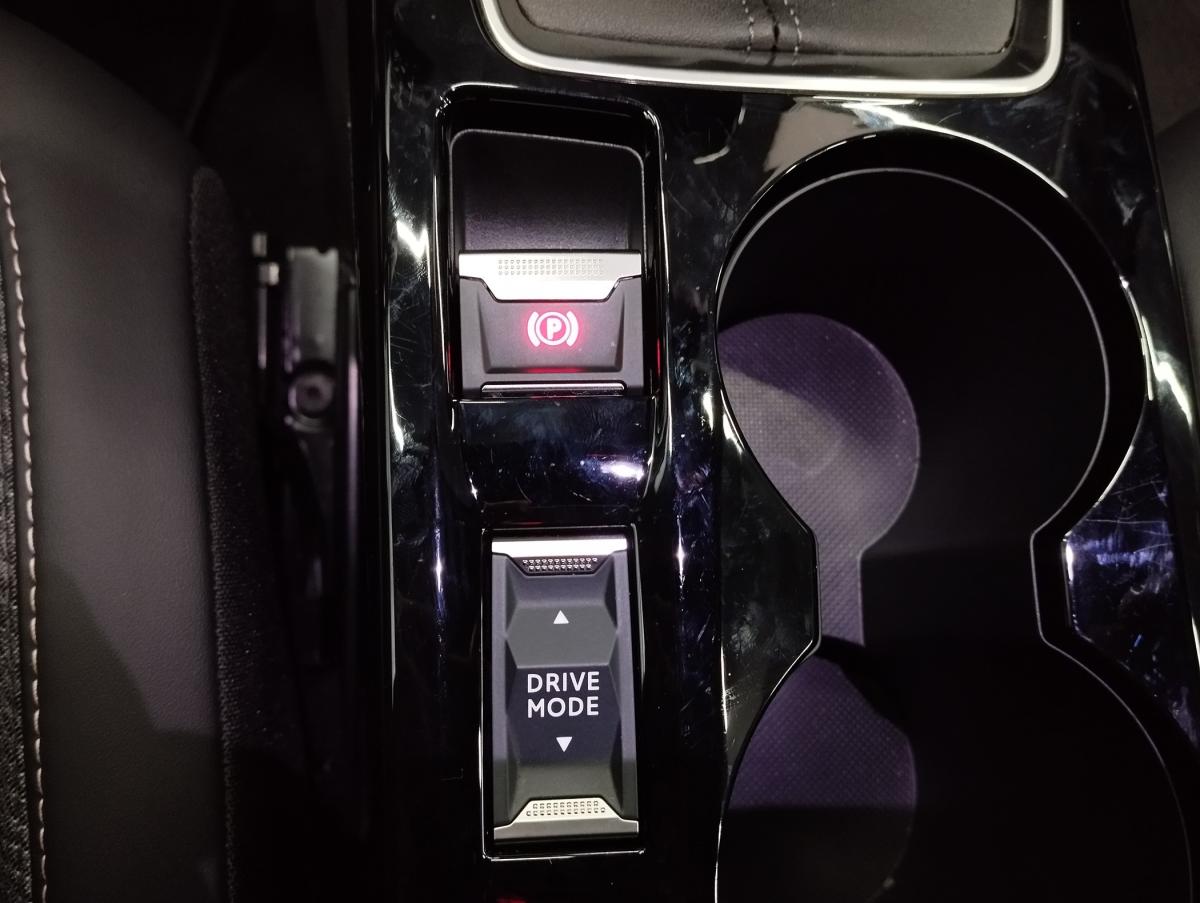 peugeot-2008-2025-gasolina-1199cc